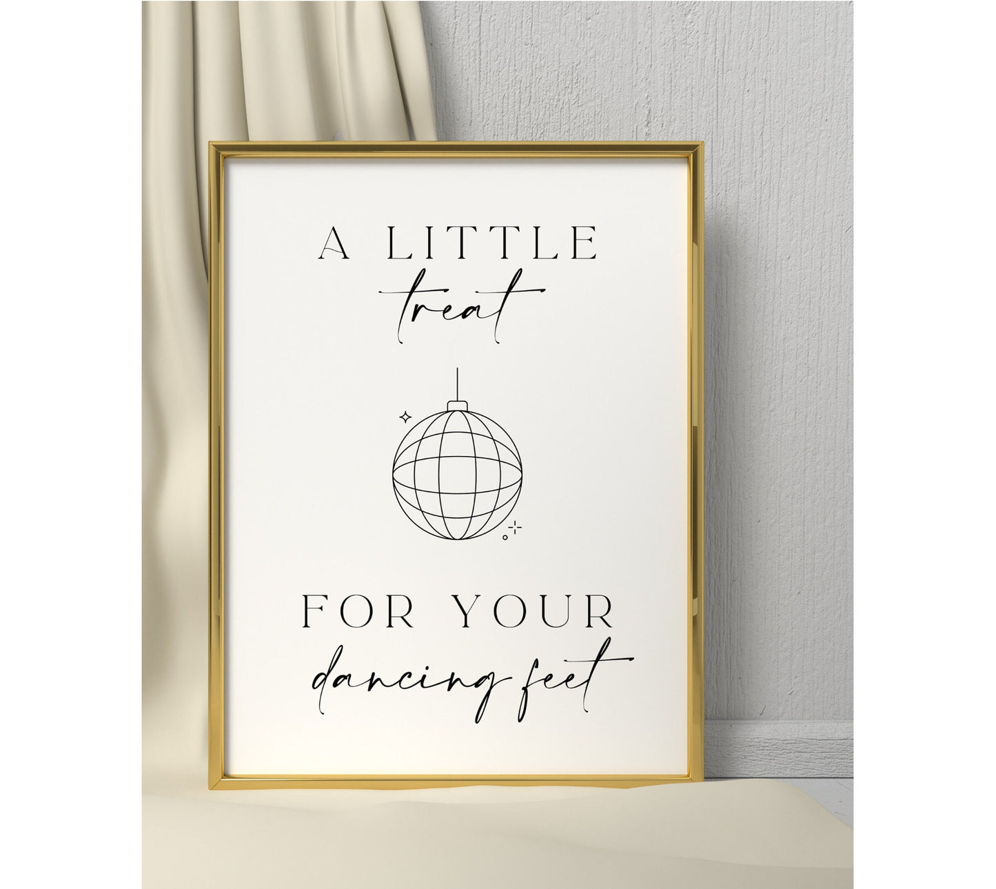 A Little Treat for your Dancing Feet Wedding Sign, Minimalist Dance Floor Table Sign, Flip Flop Wedding Sign, Modern Wedding Sign